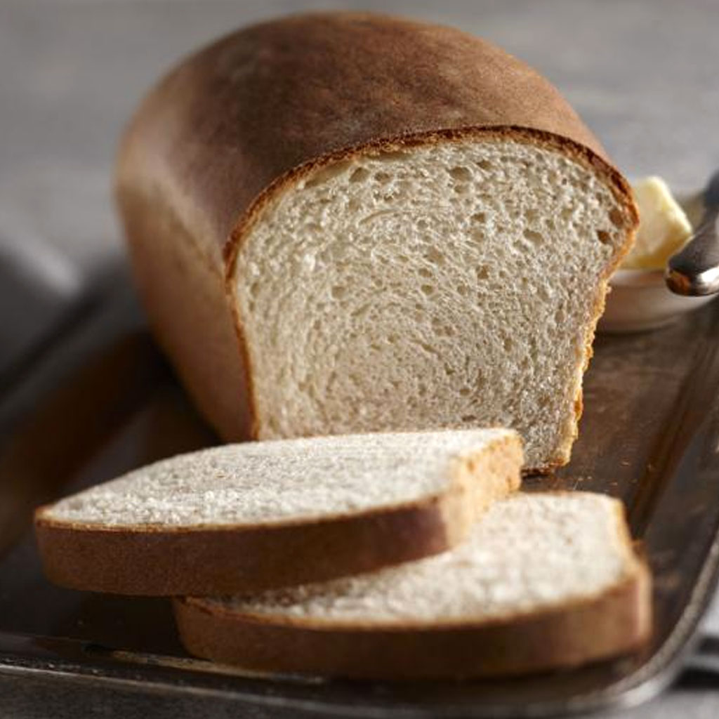 Artisanal white bread