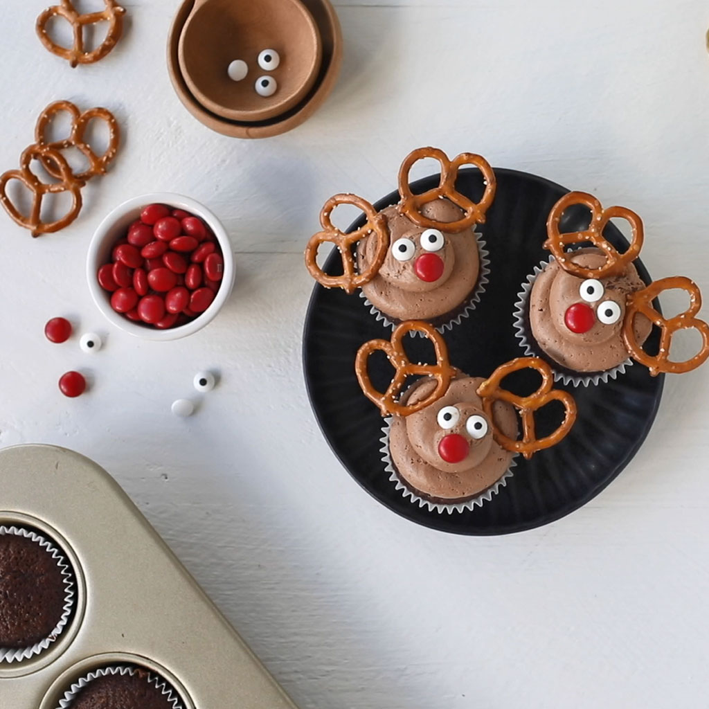 Rudolph Chocolate Cupcakes